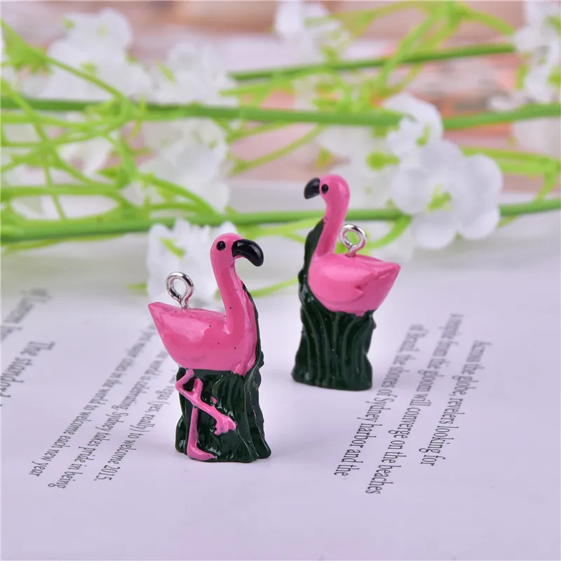 Boîte Mystère De 10 Breloques Croco - Assortiment Aléatoire De Figurines En PVC Colorées