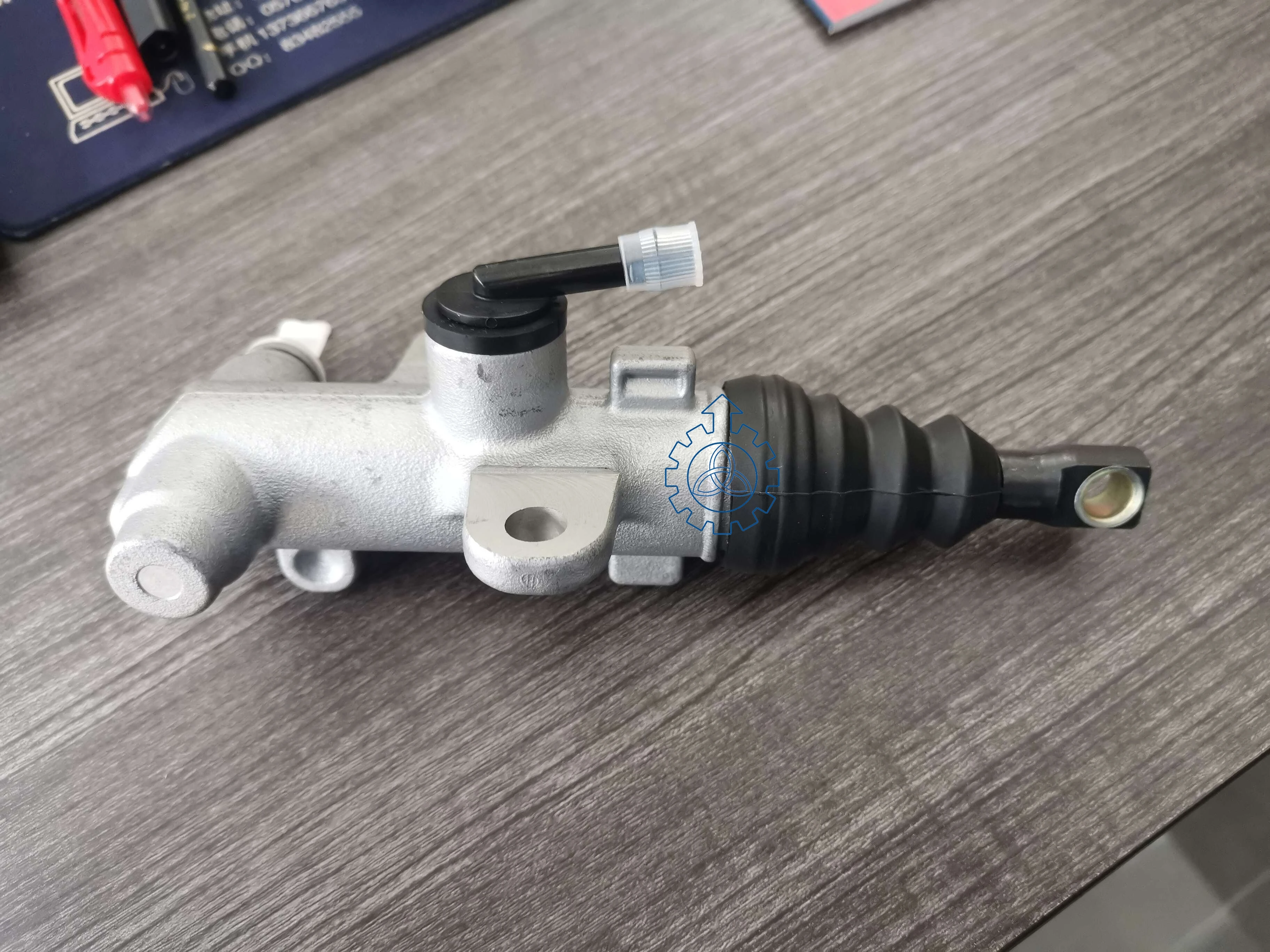 Euro6 Truck Clutch Master Cylinder 2424254 KA1000629323 - AliExpress 