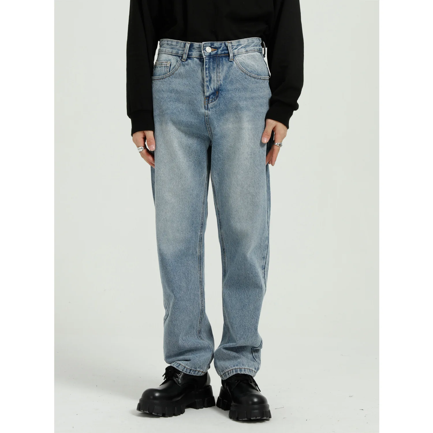 

High Quality Fashion New Korean Denim Pants Loose Simple Washed Jeans Men