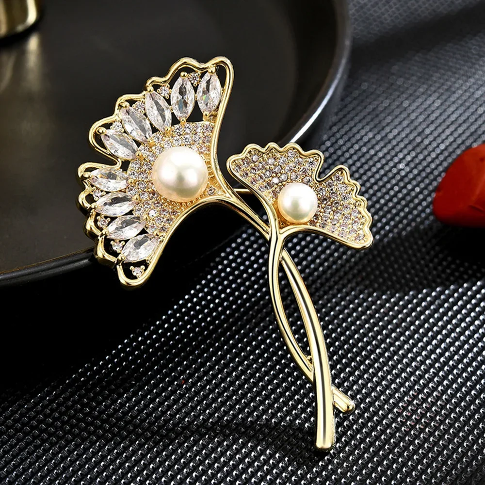 Retro Elegant Ginkgo Leaf Brooches for Women Wedding Party Flower Brooch Pin Fashion Bijouterie Broche Femme Bijoux De Luxe