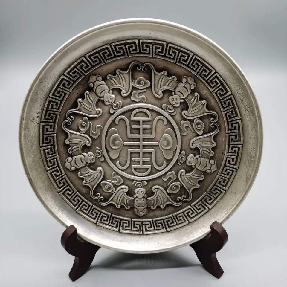 

Antique blessings in front of us, plates, treasure pots, relief Buddha halls, offering five blessings, holding longevity plates