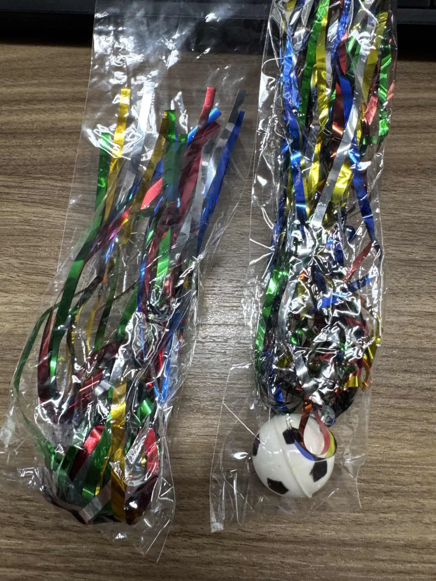 고양이용 인터랙티브 골든 실크 리본 탄성 볼 태슬 셔틀콕 바운시 장난감 심심함 해소 씹는 놀이용 실내 고양이용 애완용품