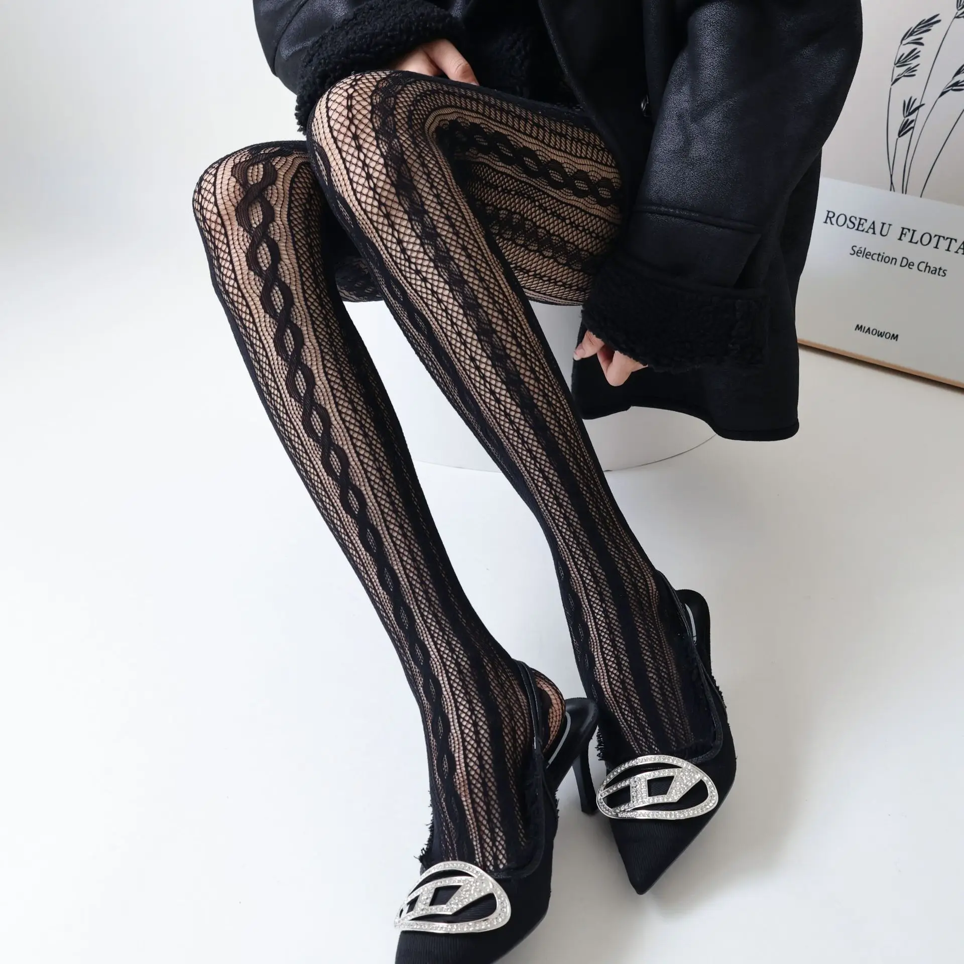 Damen Sexy Spitzen-Netzstrümpfe Lolita Ausgehöhlte Einfarbige Strumpfhose Unregelmäßige Hautfreilegende Strumpfhose Schlankmachende Y2k-Bodystockings – Detail 20