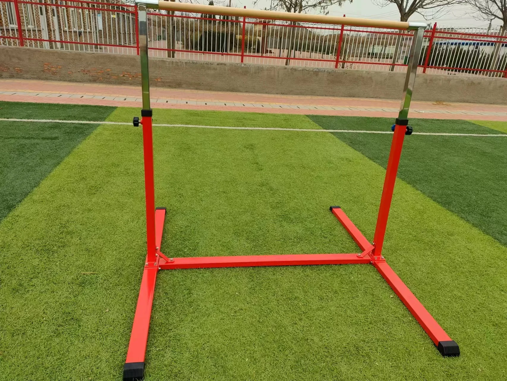Multifunctional Hot Sale Quick Release Horizontal Bar with Men or Women Rail and Tension System Single Horizontal bar for Sale