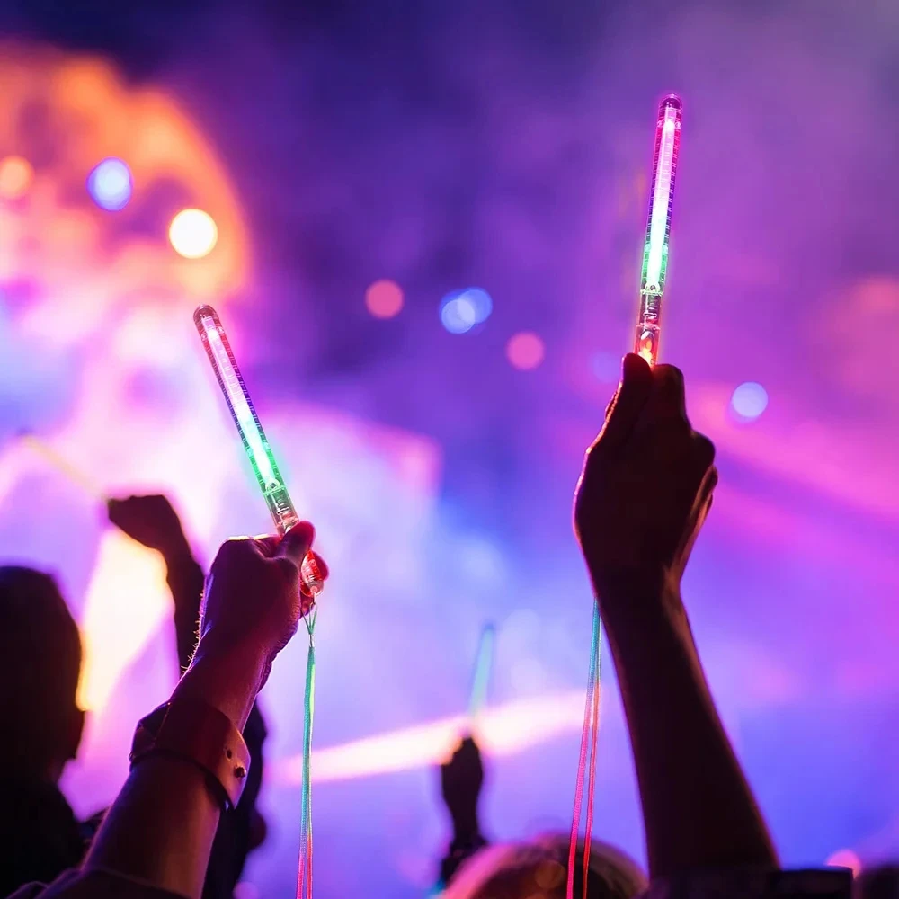 Flashing LED Wand Sticks Glowing Cheer Wands Multicolor Light Up Wands With Lanyards For Music Concert Party Favor 5/10PCS glow sticks glow light