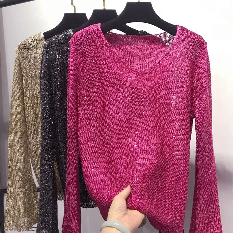 

2023 Fashion flared sleeve slimming V-neck thin style sweater gold thread sequin hollowed out long-sleeved sweater top