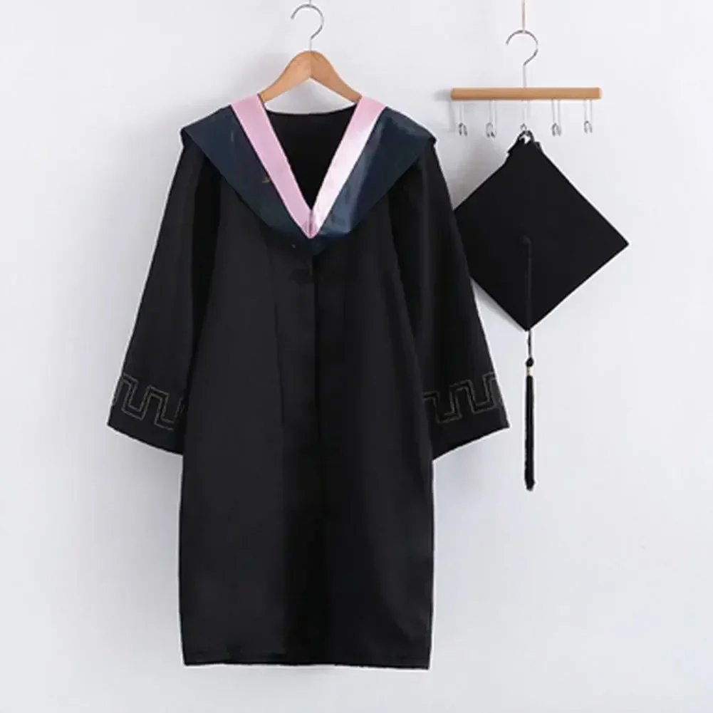 

Bachelor Baccalaureate Unisex Graduation 2023 Gown Ceremony Cap School Uniform University Costume