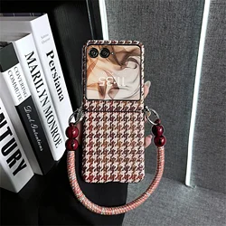 Korean Luxury Brown Houndstooth Phone Case with Retro Bead Rope - Motorola Razr 60 (A)