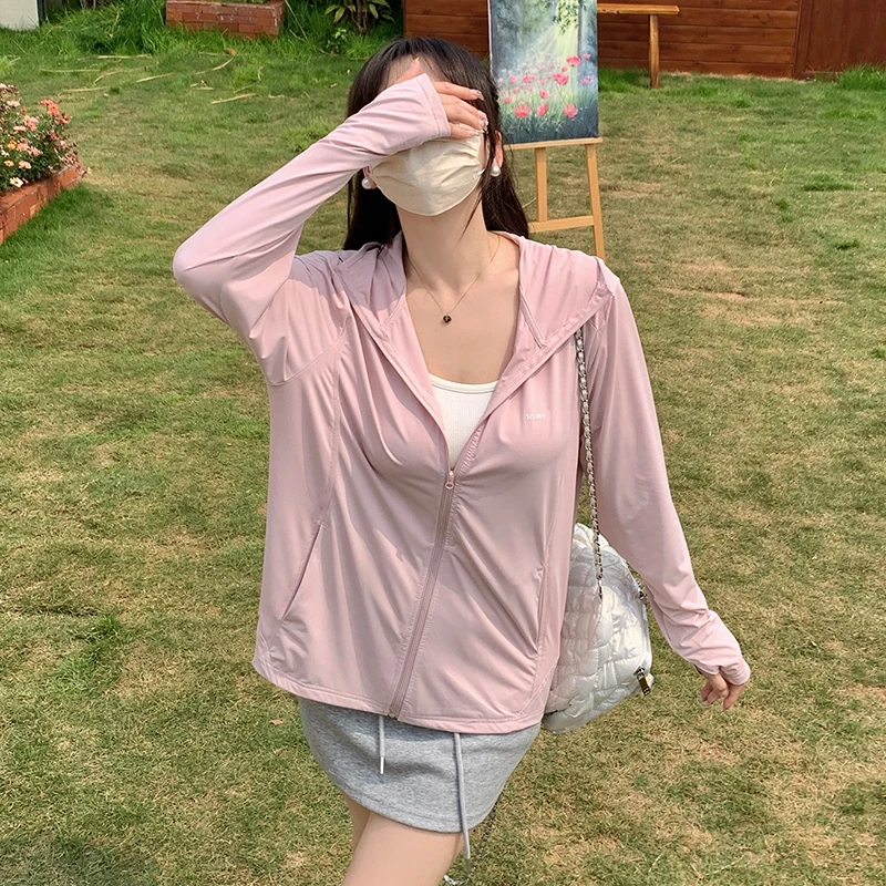 

Солнцезащитная одежда для женщин, Новинка лета 2024, дышащая и устойчивая к УФ-излучению уличная одежда из вискозы для защиты от солнца, легкая куртка