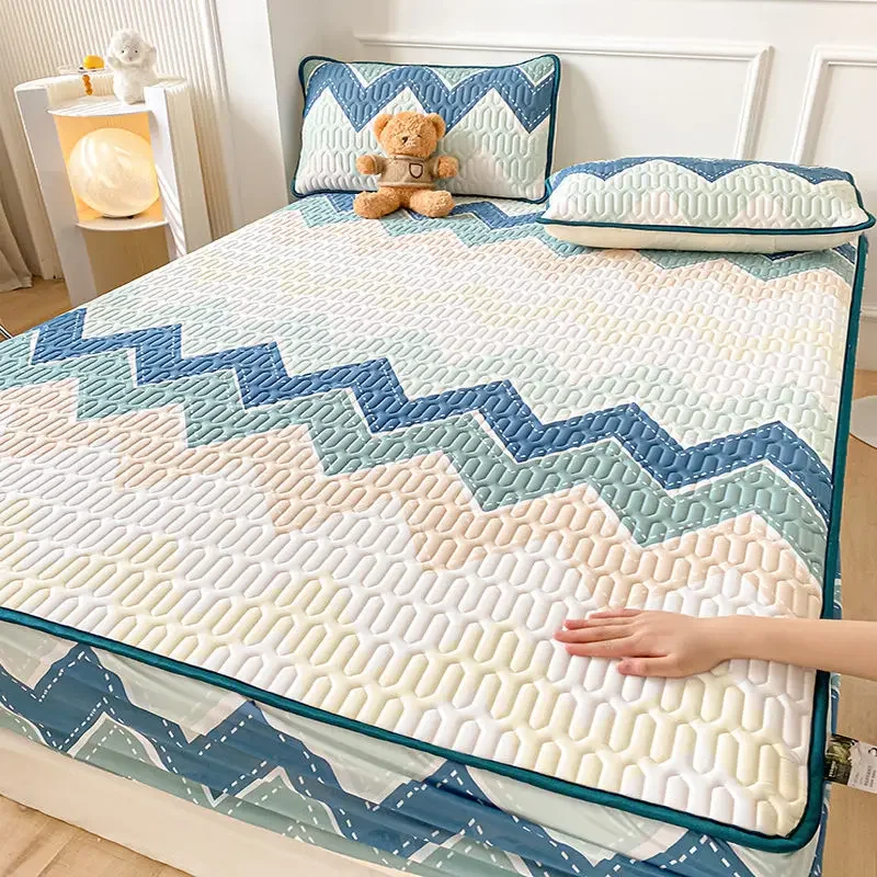 Summer Latex Thick Bed Mat for Summer Cool Feeling Ice Rayon Cooling Mats for Bed Cold Matress Cover and Pillowcases Summer Mat