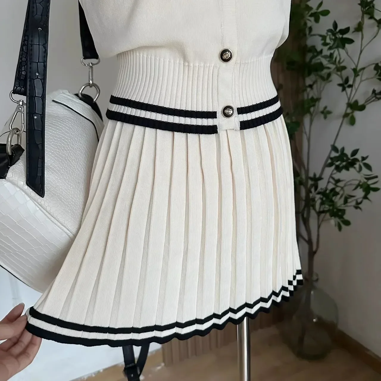 Jersey Mujer Sin Mangas Conjunto De Dos Piezas De Punto Para Mujer, Falda Corta Plisada, Polo Informal, Conjunto De Jersey De Manga Larga, Traj Sólidos Elegant De Moda De Invierno - AliExprs