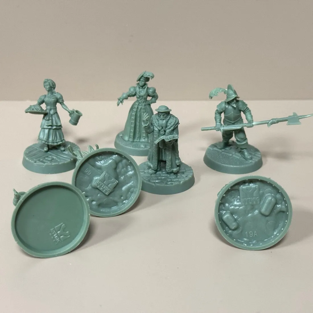 Random Pick Guards Cook Servant Thugs Officer Child Villagers Citizen Solomon Kane Board Game Miniatures People Models TRPG 4