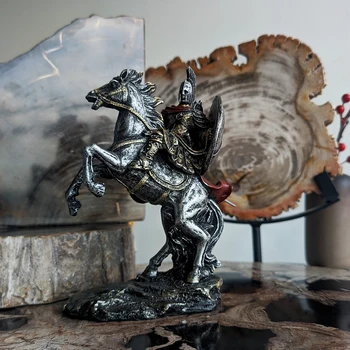 Spartan Resin Warrior Figure Home Office Decor Tabletop Ornament with Horse Figurine Livingroom Decoration