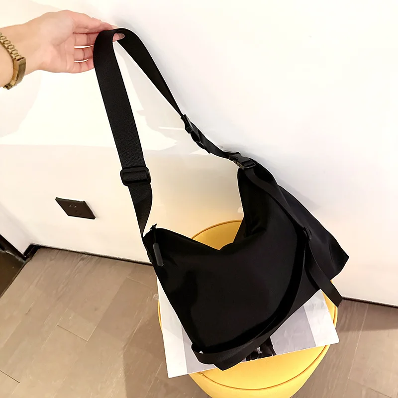 Casual Sports Crossbody Large Capacity Student Wide Shoulder Messenger Workwear Bag for Women Men