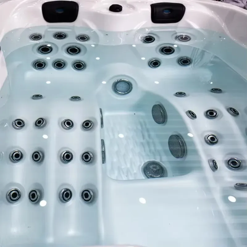 3-Person Outdoor Hot Tub with Jet Massage 2