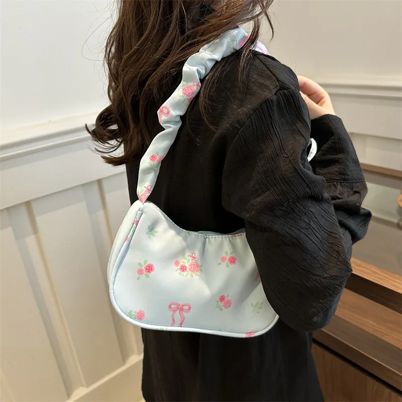 Women's Floral Canvas Shoulder Bag With Bow And Zip Closure_voghion.com