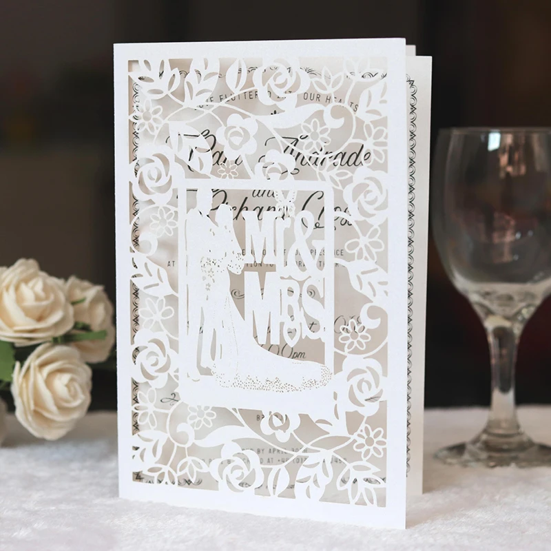 

50pcs Romantic Wedding Invitations Bride & Groom Invitation Card Laser Cut Greeting Cards Gift Card Customization for Party Dec