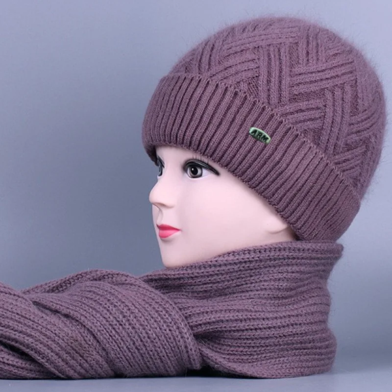 Fashion Beanie Cap Winter Hat Women Plus Fleece Thickened middle