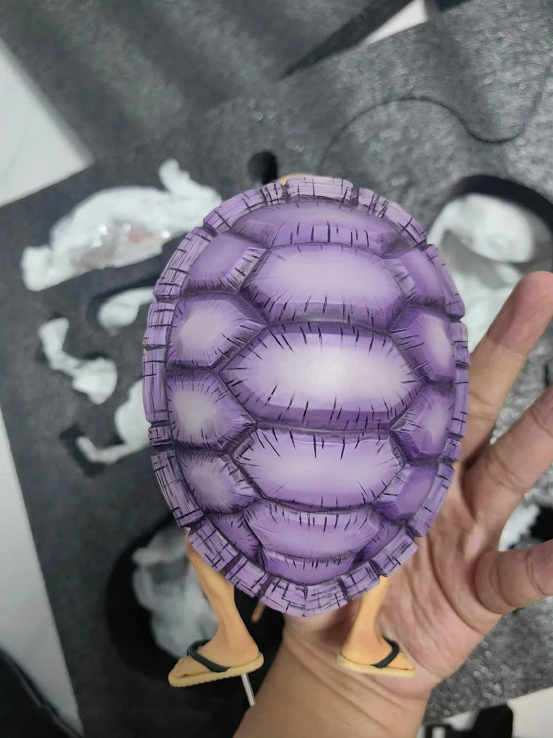 تحفة كامي سينين: تمثال روشي فاخر