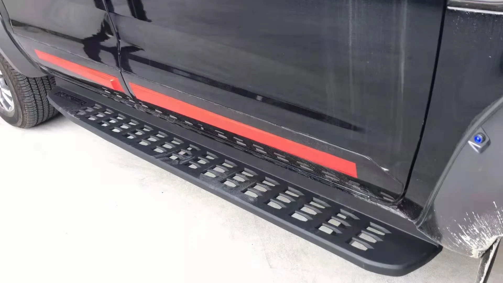 Other Exterior Pickup Parts Side Running Board Side Steps Steel Nerf Bar Raptor Style Bar For Truck Ranger custom