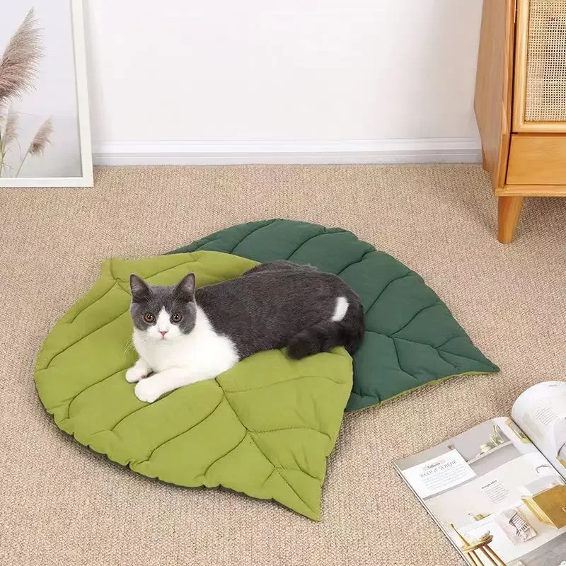 Cat Bed Mats Soft Cotton Leaf Shaped Kitten Cat Puppy Dog Bed Mat Sleep Blanket Home Pets Double Sided Pad Floor Rugs Washable 2