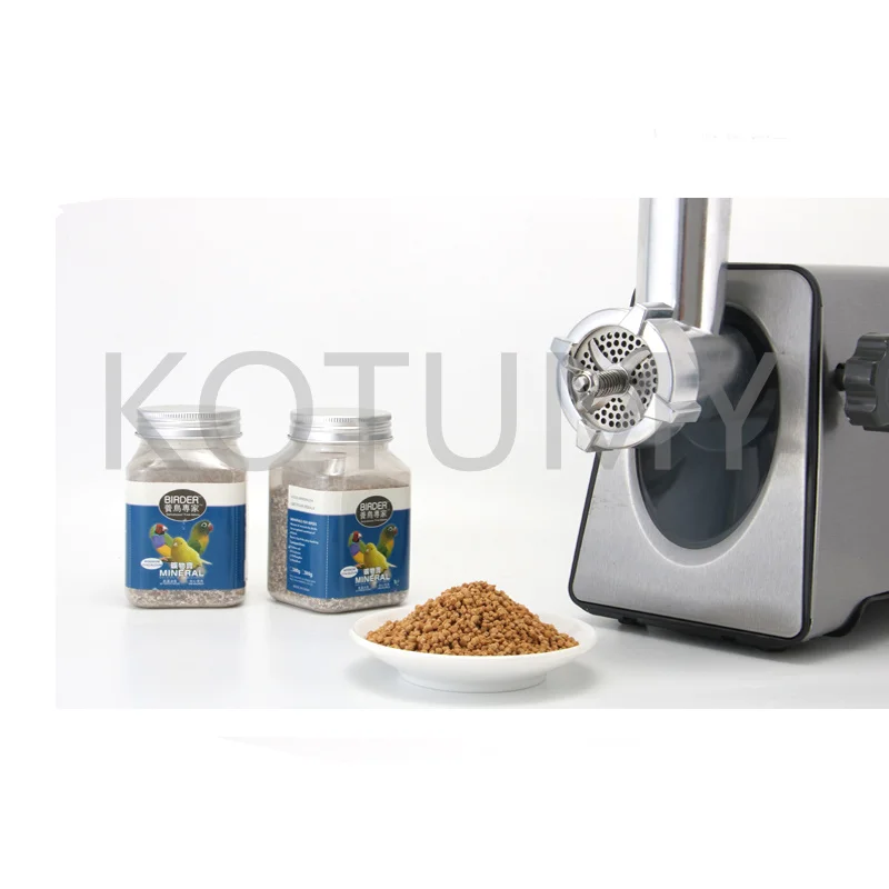 Electric Poultry Food Granulator Pet Dog Cat Feed Pellet Extruding Machine Chicken Bird Fish Feed Processing Machine