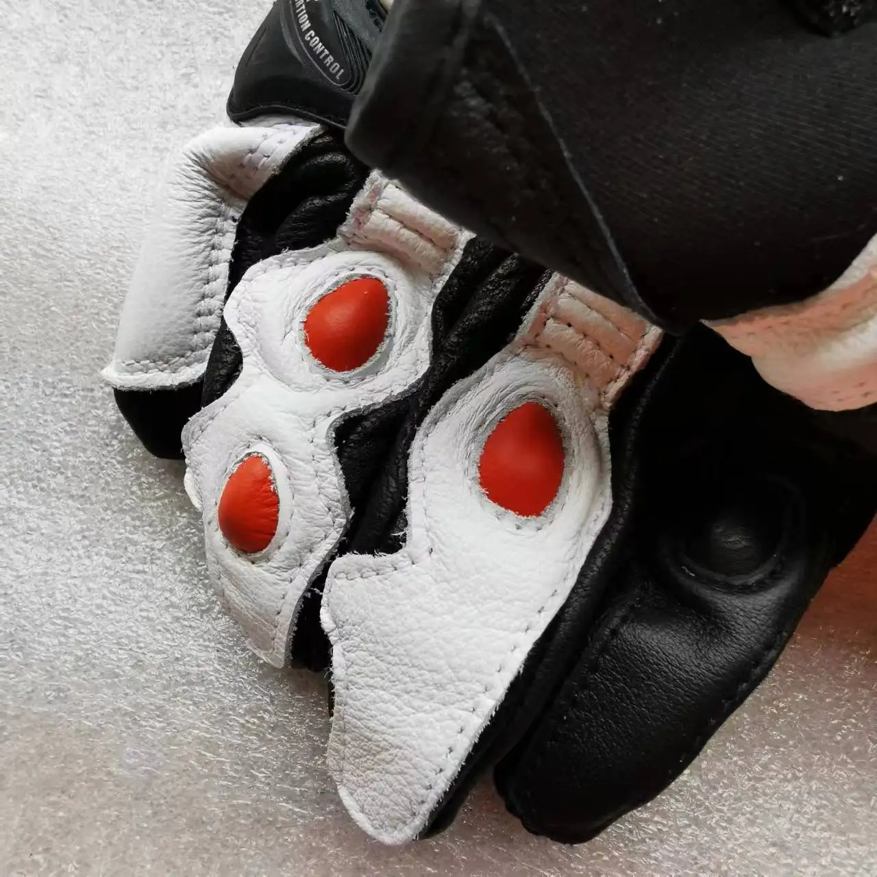 C3 ���� ª�� ������� ���� �尩 ��ġ��ũ�� ������ ���� ȭ��Ʈ ������� �尩 õ�� ���� ���̽� �尩