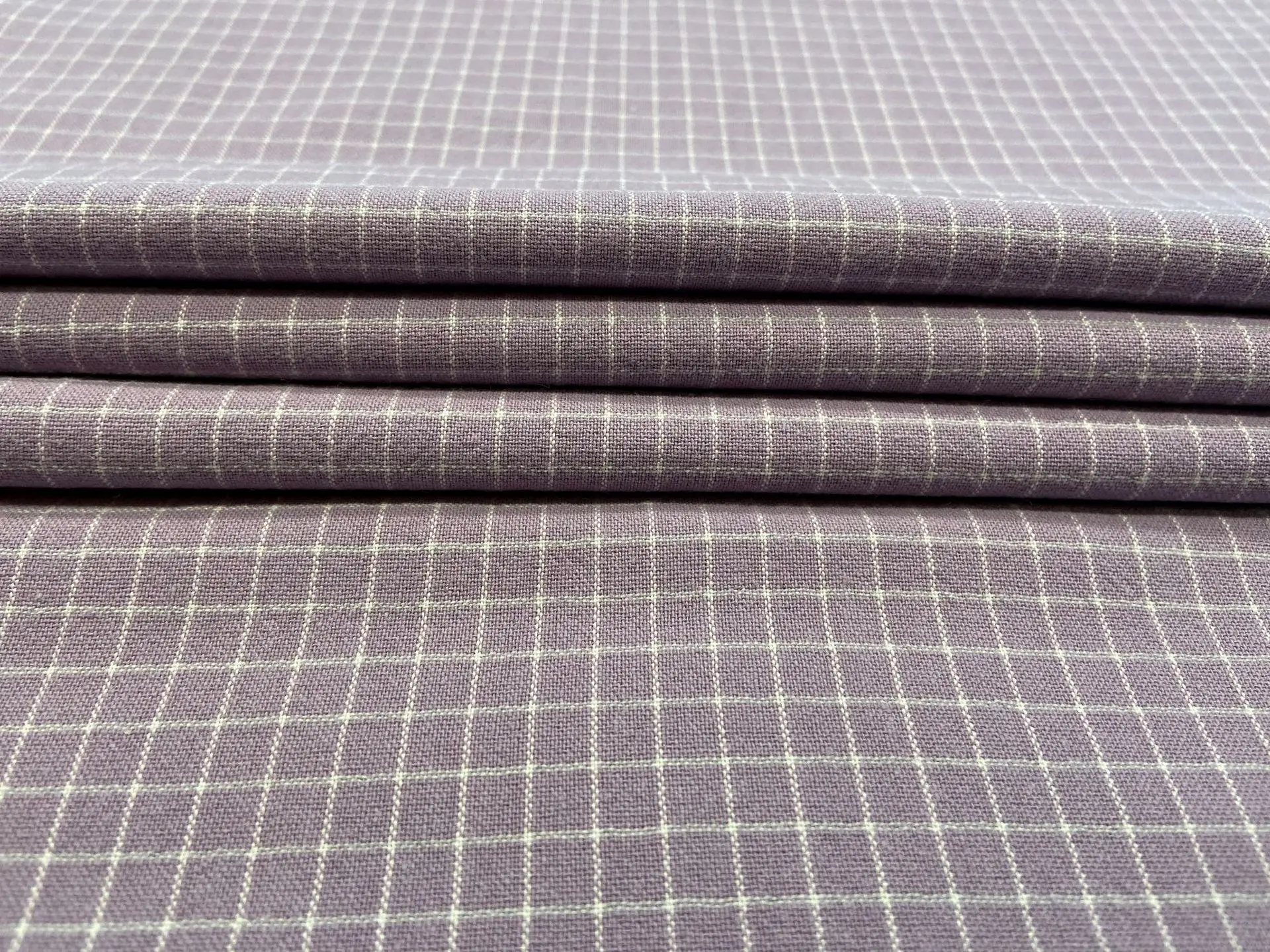 Description Picture 4 of itemCotton Yarn Dyed Checkered Fabric Spring Summer Dress Material Breathable Wash Cloth Mask Textile Soft Eco Friendly in Stock