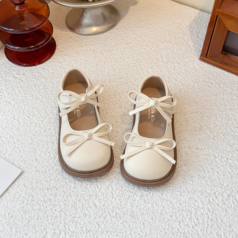 Girls Leather Flat Shoes for Spring Autumn