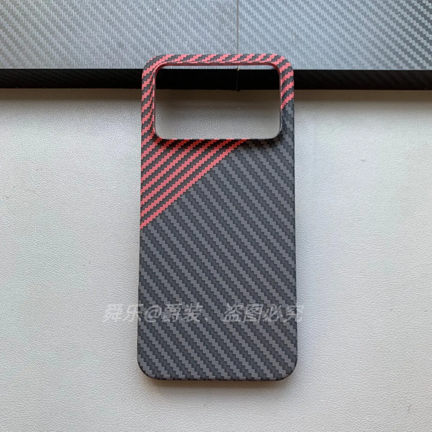 Carbon Fiber Texture Matte Hard Cover - Slim Ultra Thin Shockproof Bumper Case