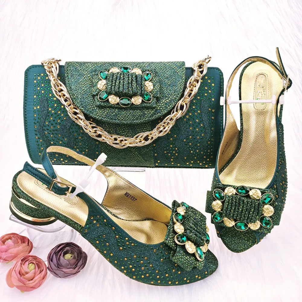

High Grade Green Women Med Shoes Match Handbag With Big Crystal Decoration African Dressing Pumps And Bag Set MM1137,Heel 4.5CM