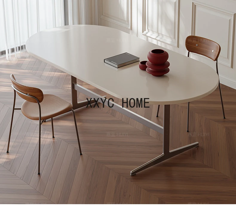 

Набор белых обеденных столов и стульев из массива дерева, Овальный Обеденный стол в кремовом стиле