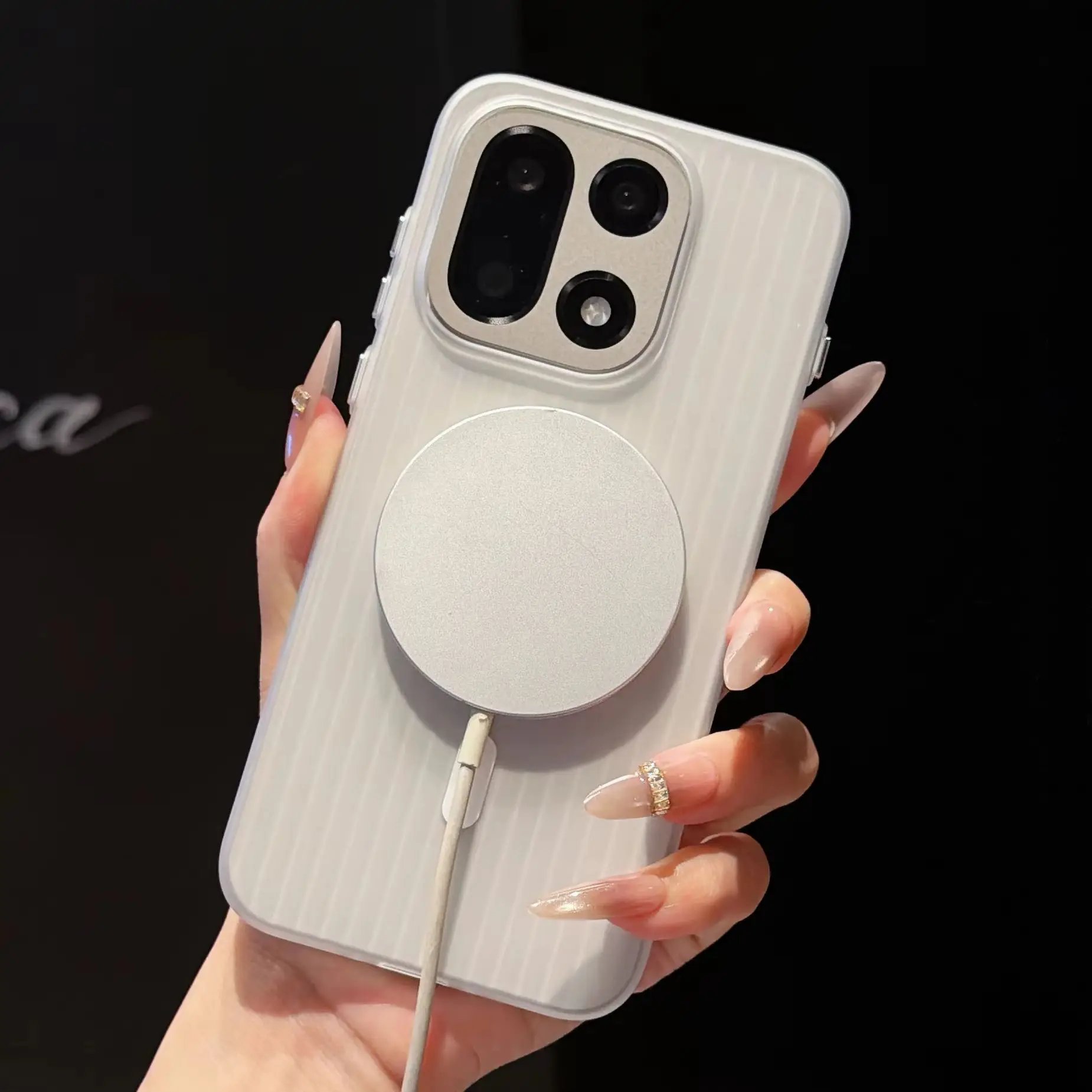Magnetic Matte Transparent Luggage Stripe Phone Case with Hard Shell