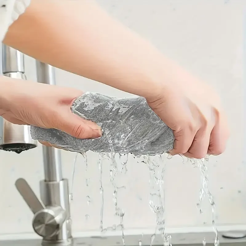 Ultra-Absorbent Lint-Free Reusable Microfiber Cleaning Towels