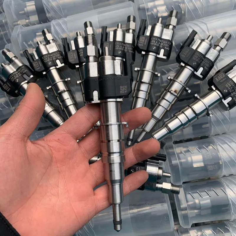 1353758904811135375890481213537589048FuelInjectorForBMWN43N53