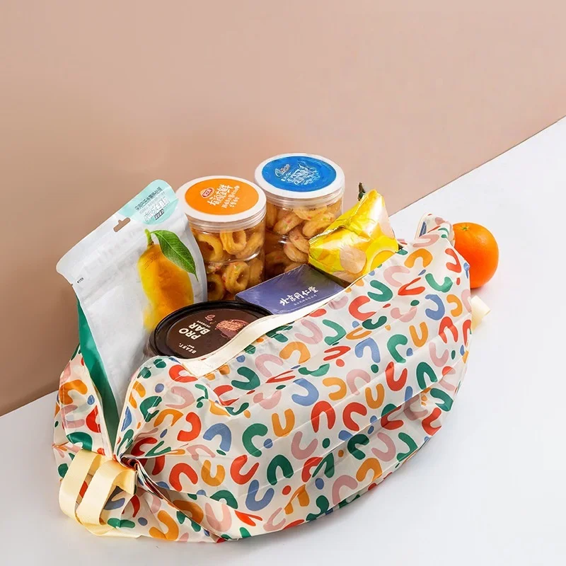 Eco-Friendly Foldable Shopping Bag - Versatile and Spacious