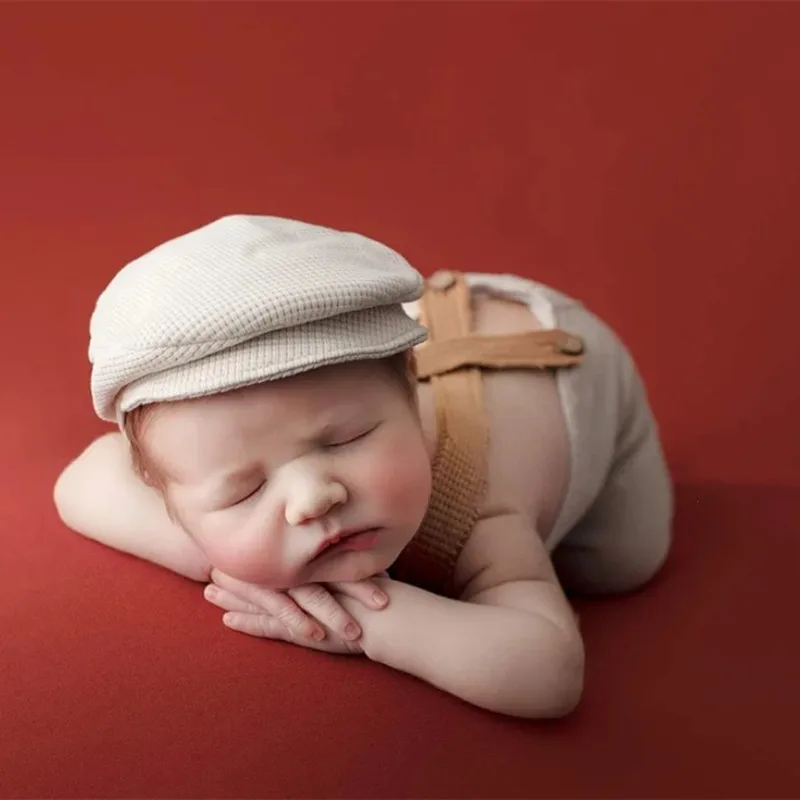 2pcs/Set Newborn Baby Boys Photography Clothes 0-1M Infant Strap Pants+Cap Photoshoot Sets Child Photography Studio Accessories