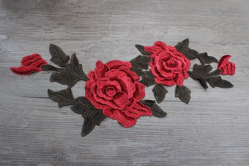 Floral Embroidered Sew-on Patches for Fashion and DIY Projects