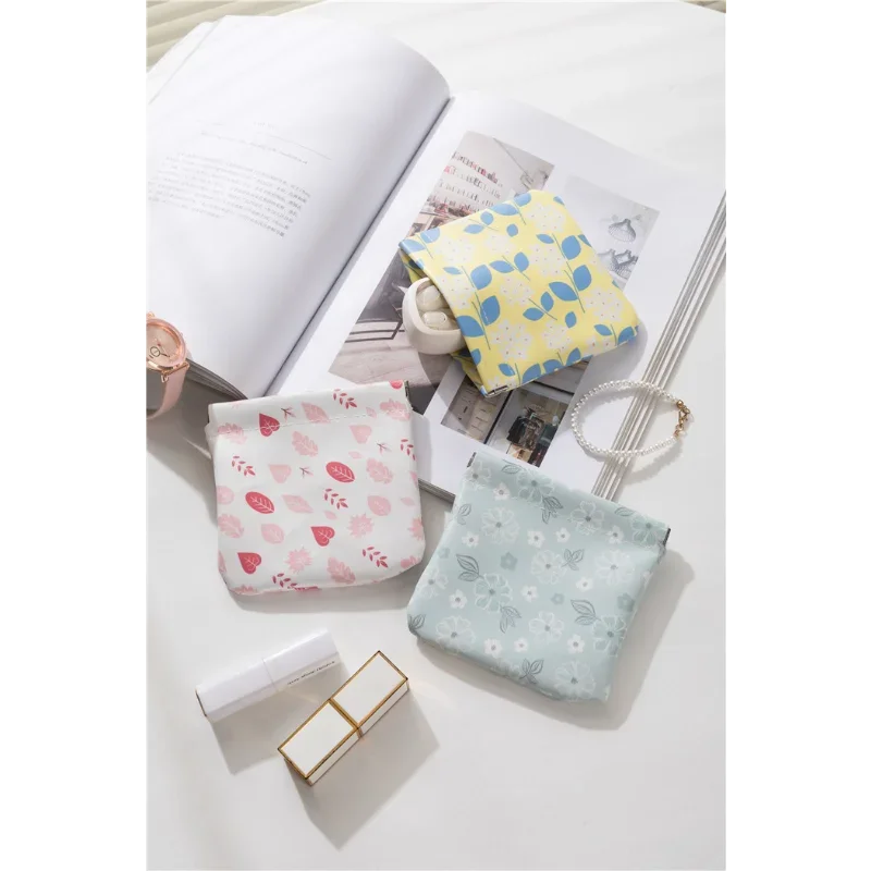 

Ins Super Hot Portable Leather Mini Makeup Bag Small Mouth Red Envelope Air Cushion Storage Bag Airpod Headphones Bag Sundries