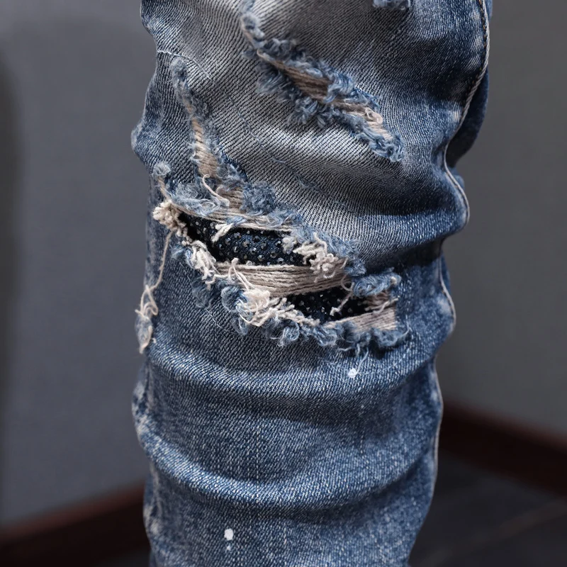 Streetwear Fashion Men Jeans Retro Blue Elastic Skinny Fit Painted Ripped Jeans Men Beading Patched Designer Hip Hop Brand Pants