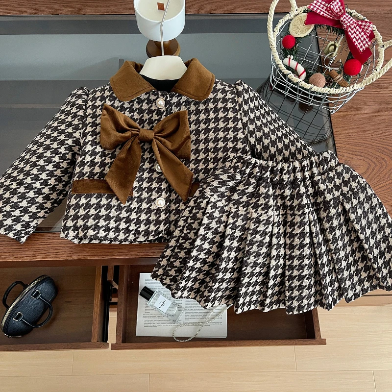 

Girl's Suit Winter New Korean Girl's Thousand-bird Plaid Plus Fleece Coat + Skirt Thickened Small Fragrant Wind Two-piece Set