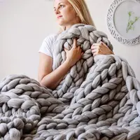 Couverture en tricot épais faite à la main, grande laine épaisse, tricot volumineux, pour décoration de chambre à coucher, tapis de chaise de lit pour animaux de compagnie, gris 2