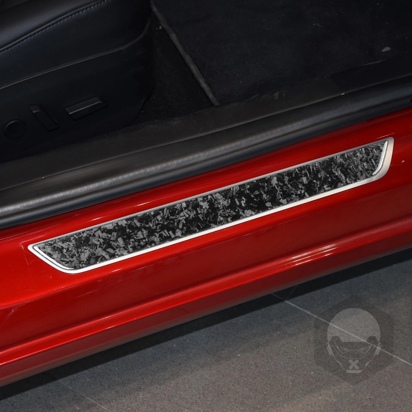 https://ae01.alicdn.com/kf/Sdde57c56603a4daeb4d9ab675bb8406fW/Real-Carbon-Fiber-Car-Door-Sill-Threshold-Strip-Protector-Stickers-for-Tesla-Model-3-Y-Door.jpg