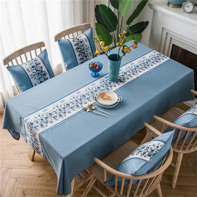 식탁에 고급스러움과 우아함을 더하는 럭셔리 자수 꽃 장식 린넨 식탁보