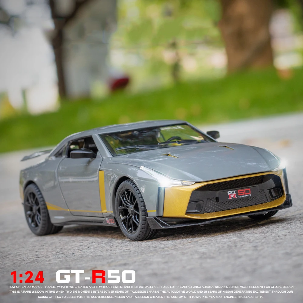 

1:24 Diecast Alloy Model Car Miniature GTR50 Skyline Supercar Metal Vehicle Collectible Red Gift for Children Boy Christmas Toys