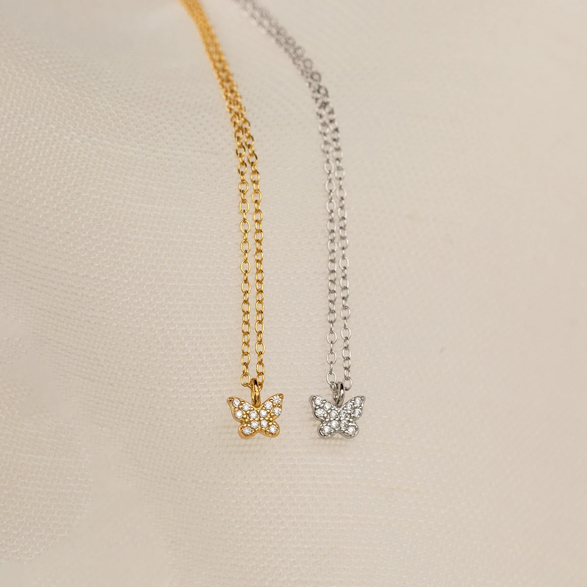 Butterfly Pendant Necklace Gold Silver Color Diamond Shining Girls Jewelry Gift