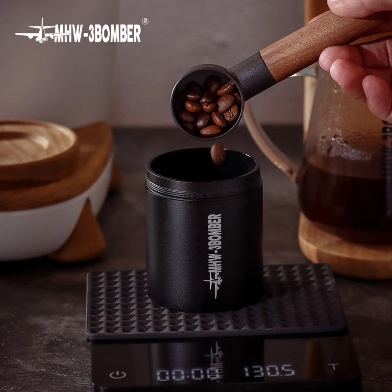 

MHW-3BOMBER Aluminum 58mm Espresso Dosing Cup 50g Coffee Bean Storage Container with Sealed Lid Home Barista Coffee Accessory