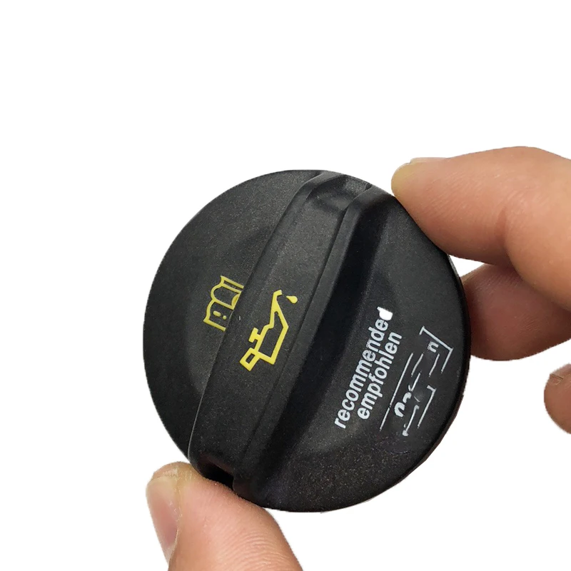 

Car Oil Filter Cover For VW Golf Passat Transporter Audi A1 2014-2018 A3 Q5 Q8 Skoda Superb Seat Alhambra 06K103485D 06K103485C
