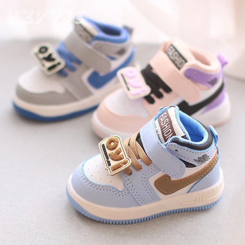 Children's Board Shoes Slip Resistant and Breathable Girls' Casual Sports Shoes Soft Soles Low Top Boys' Baby Walking Shoes four seasons fashion kids sneakers rubber boys girl board shoes high top new kids breathable casual shoes sports walking shoes