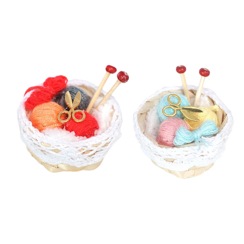 

1:12 Dollhouse Miniature Bamboo Basket Braided Yarn Ball Needle Balls Scissors Sweater Knitting Tool Basket Home Model Decor